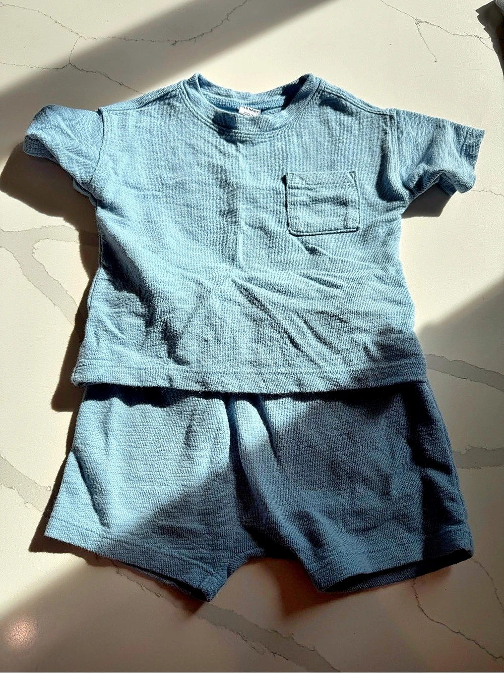 Old Navy Set 18-24M
